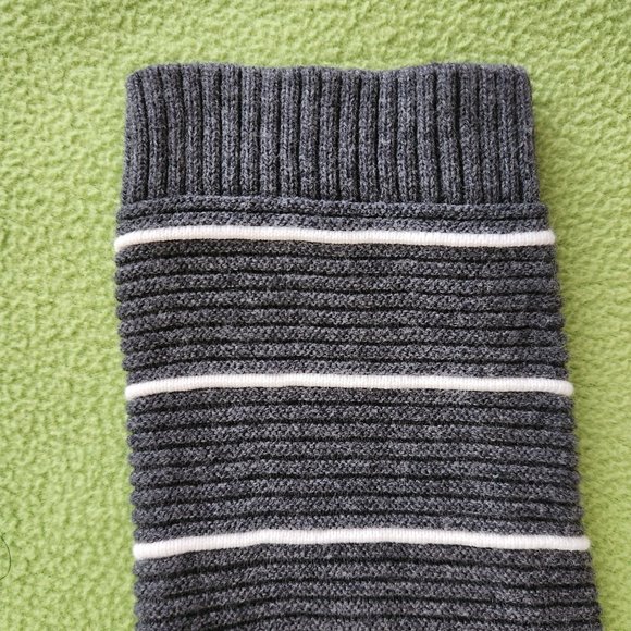 Montego Women's Sweater - Picture 4 of 5